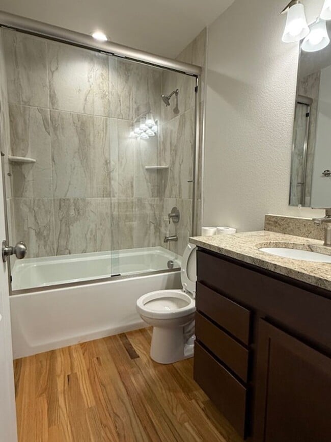 Building Photo - Fully Upgraded Executive Home For Lease