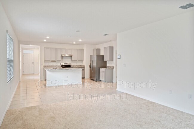 Building Photo - 739 Chinoy Rd