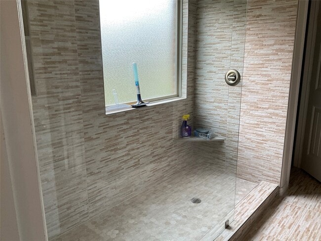 Building Photo - 3040 Seabrook Dr