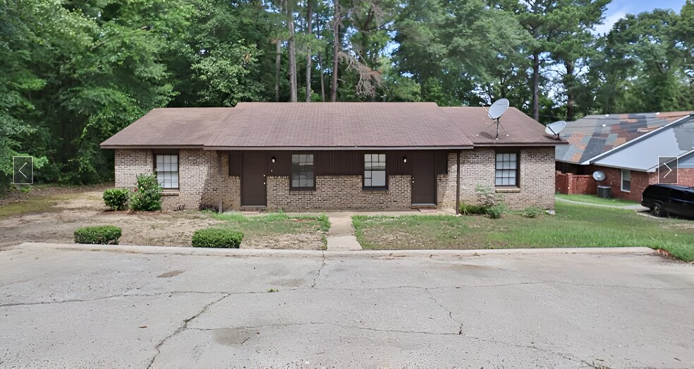 front exterior - 1704 12th Pl S