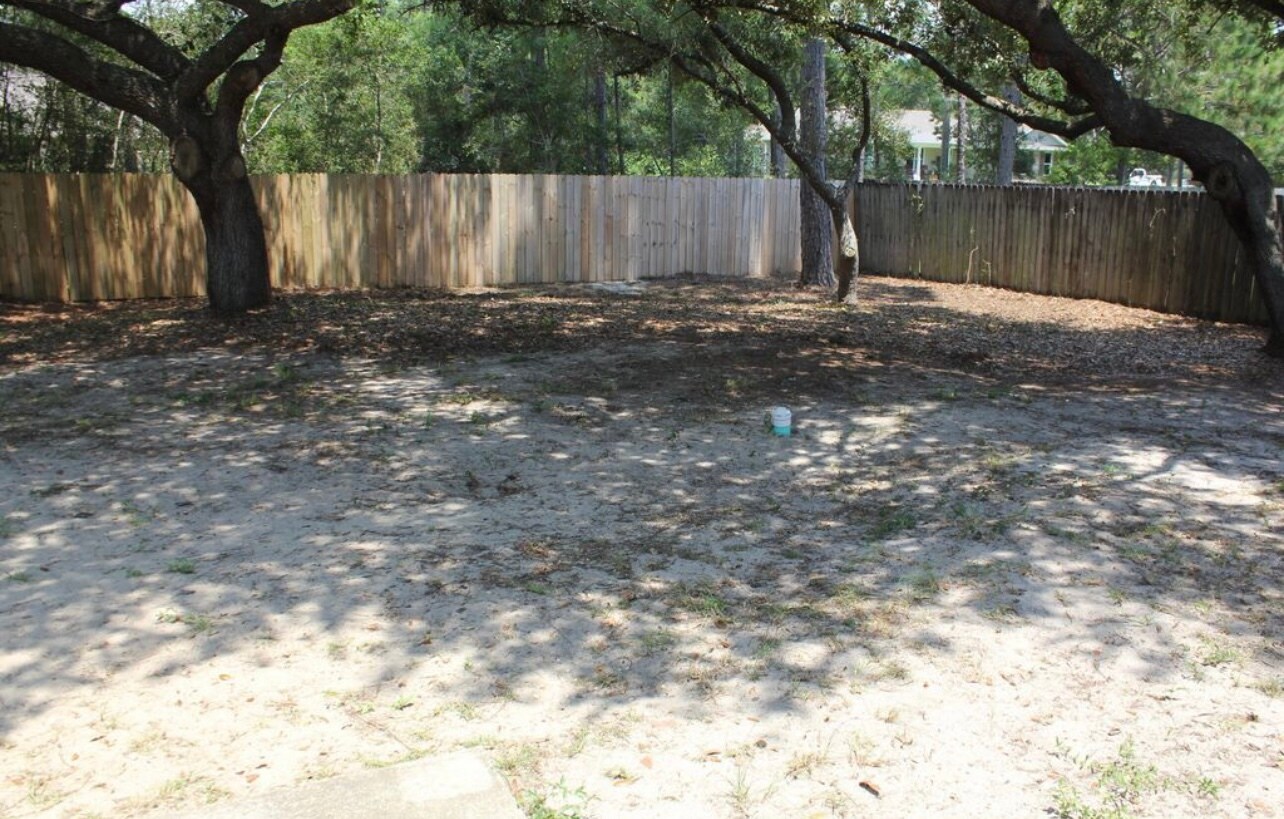 Building Photo - 8520 Misty Ridge Ln