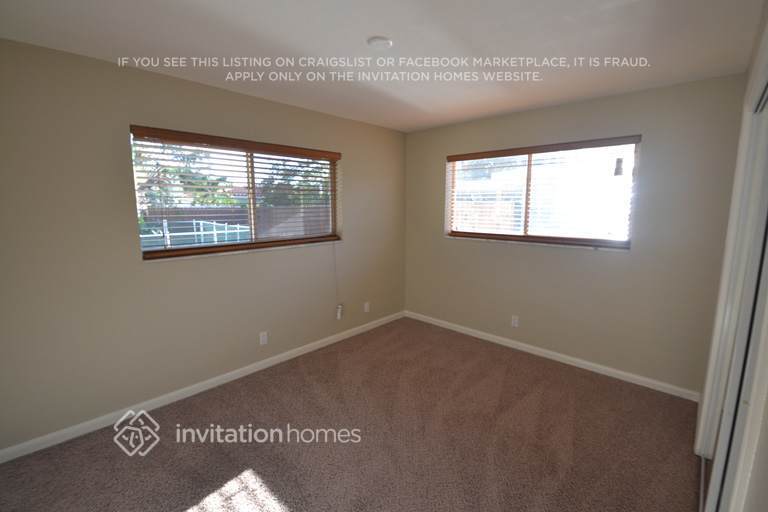 Building Photo - 2080 NE 63rd Ct