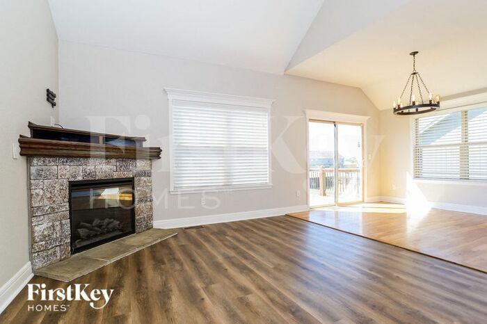 Building Photo - 10511 Augusta Dr