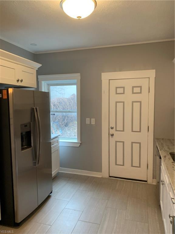 Building Photo - 1970 E 71st St