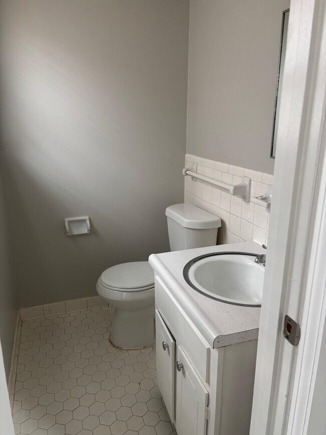 Building Photo - 3124 Boone St