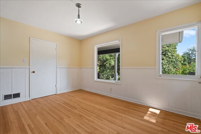 Building Photo - 11930 Briarvale Ln