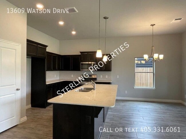 Building Photo - 13609 Watson Dr