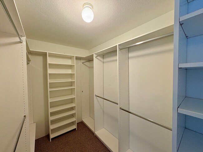 Building Photo - Beautiful Home in Gated Community - Near Beach  - Off Poinsettia Carlsbad