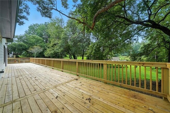 Building Photo - 7600 Fields Dr
