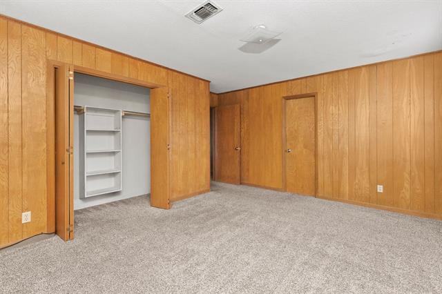 Building Photo - 706 Manson St