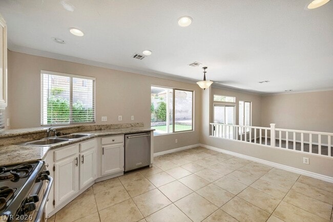 Building Photo - 946 Saddle Horn Dr