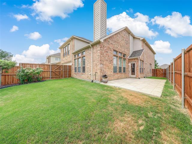 Building Photo - 1041 Crystal Lake Dr