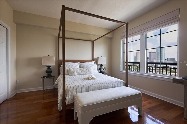 Building Photo - 345 Bayshore Blvd