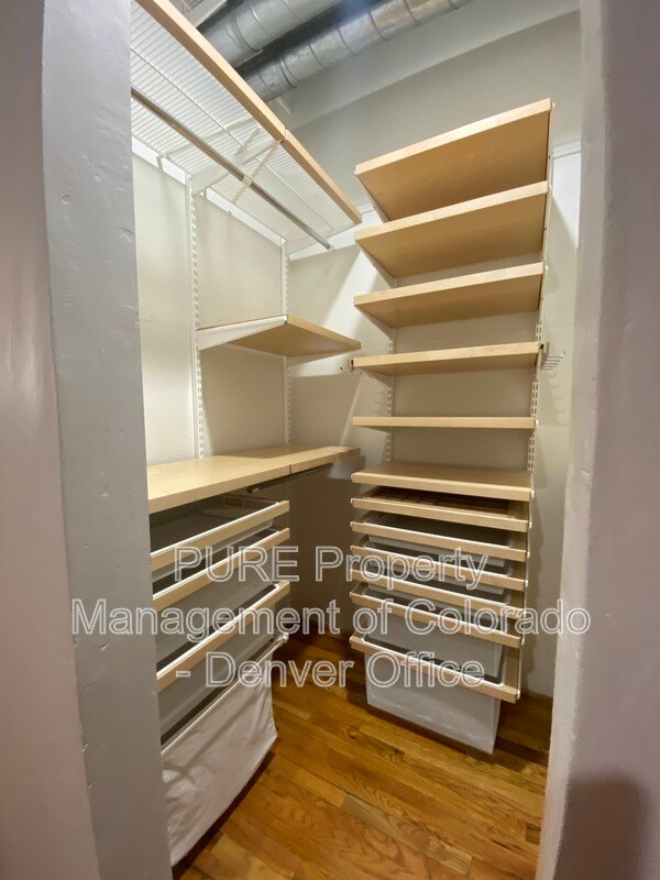 Building Photo - 1499 Blake St
