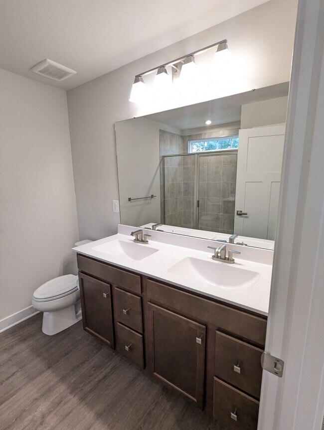 Building Photo - New Build (never lived in) townhouse avail...