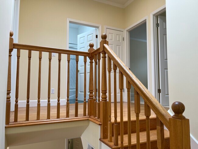 2nd floor landing place - 1276 45th Ave