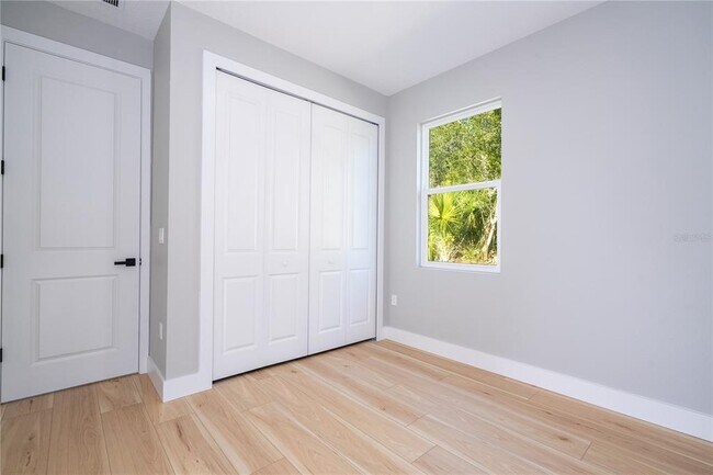 Building Photo - 70 McDill Dr