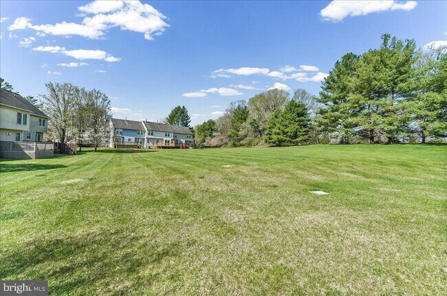 Building Photo - 506 Dunbarton Ct