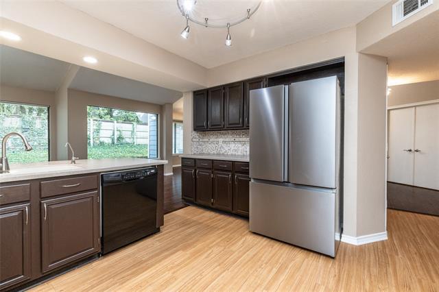 Building Photo - 561 Dove Creek Cir