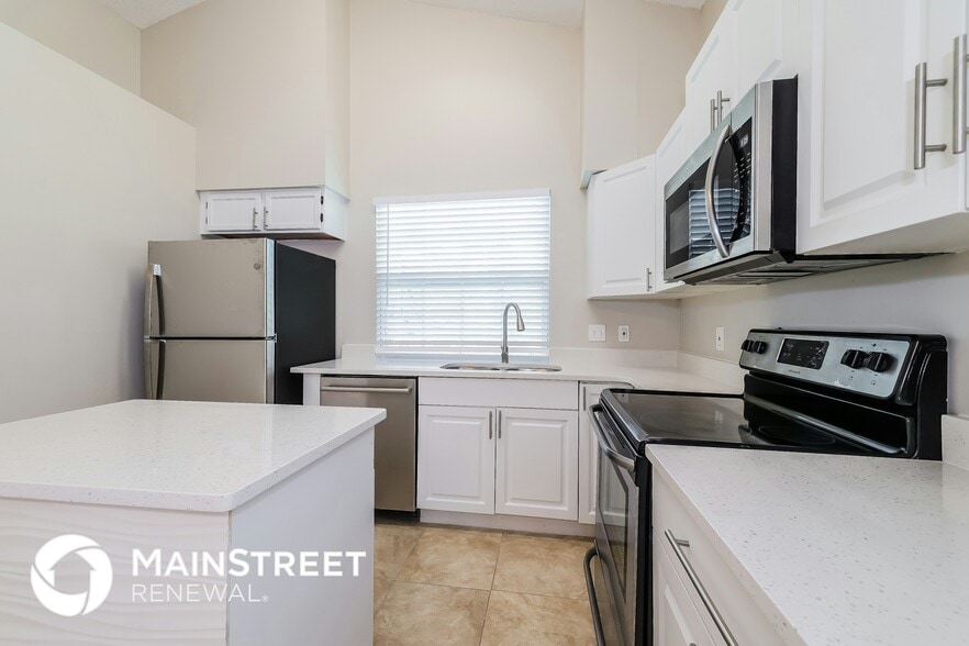 Building Photo - 2551 Davenport Cir