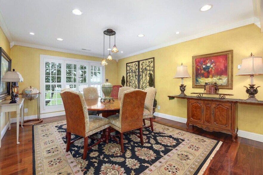 Building Photo - 18436 Ponderosa Dr