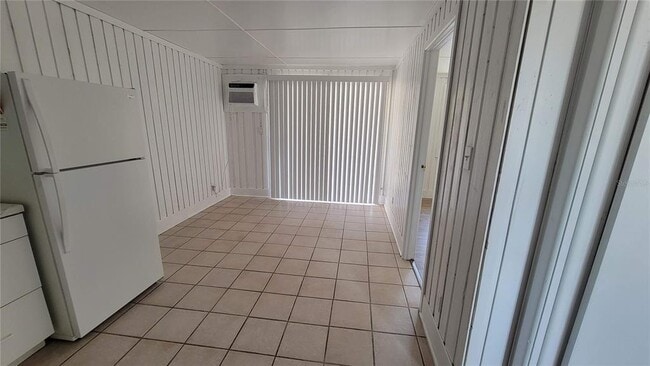 Building Photo - 10301 US-27