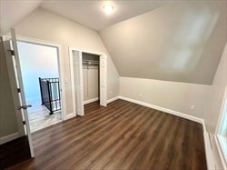 Building Photo - 6 La Grange Pl