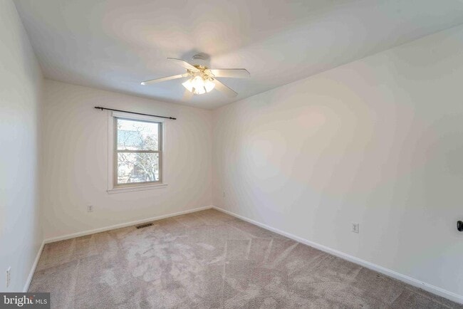 Building Photo - 7713 Bristol Square Ct