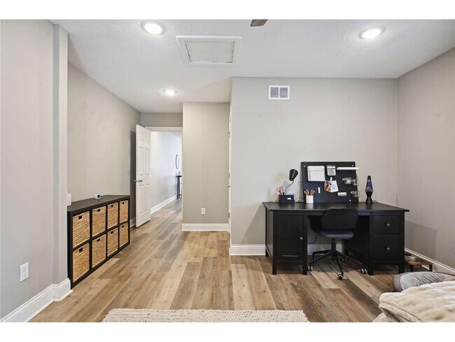 Building Photo - 5217 Minnetonka Blvd