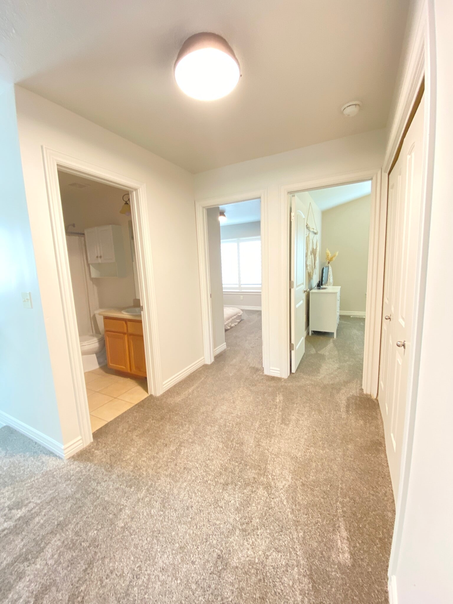 Building Photo - 7178 S 420 E