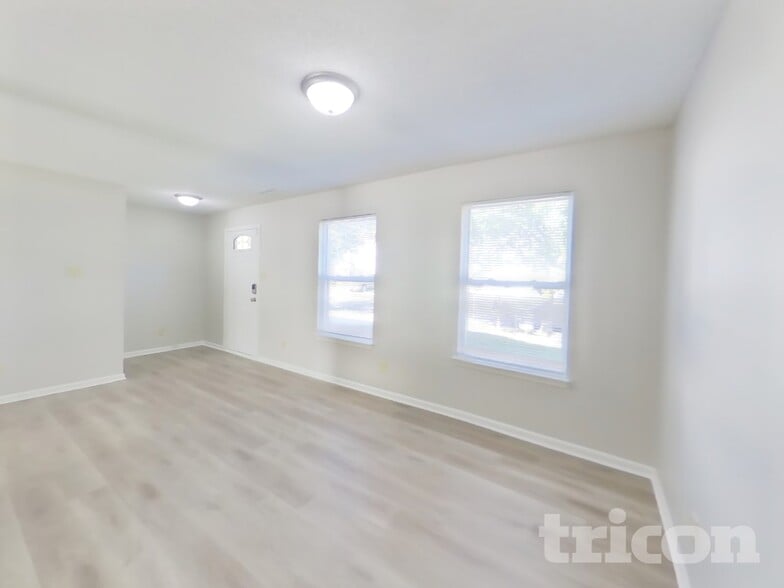 Building Photo - 7589 Wheatgrass Ln