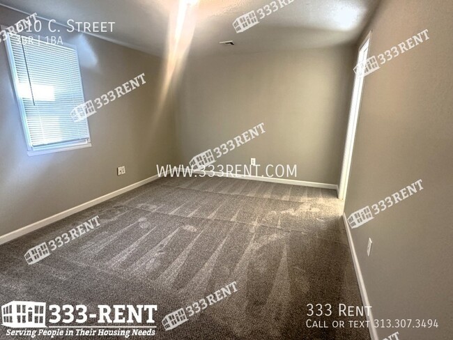 Building Photo - 610 C. Street-