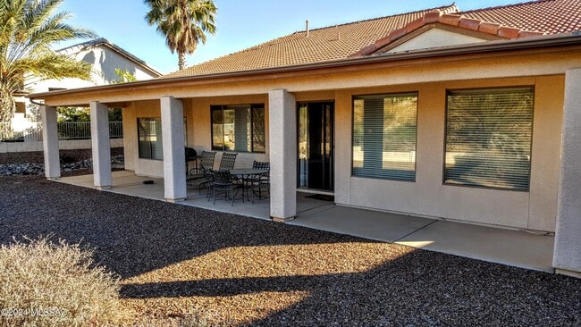 Building Photo - 38448 S Lake Crest Dr