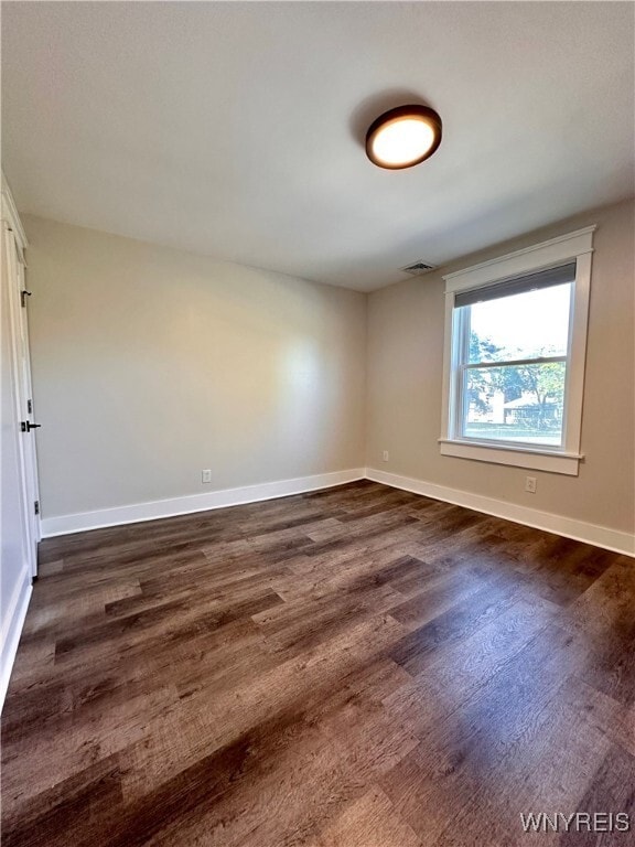 Building Photo - 387 Forest Ave