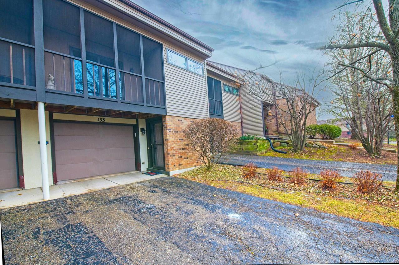 Building Photo - 133 Ponwood Cir