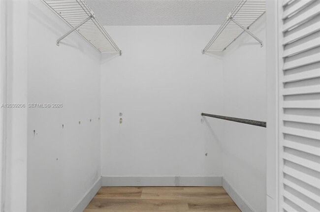 Building Photo - 13155 Ixora Ct