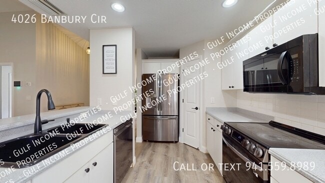 Building Photo - 4026 Banbury Cir