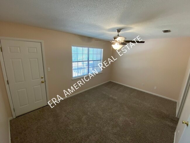 Building Photo - 532 Parkview Rd NW