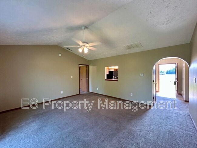 Building Photo - 7822 Crooked Meadows Dr
