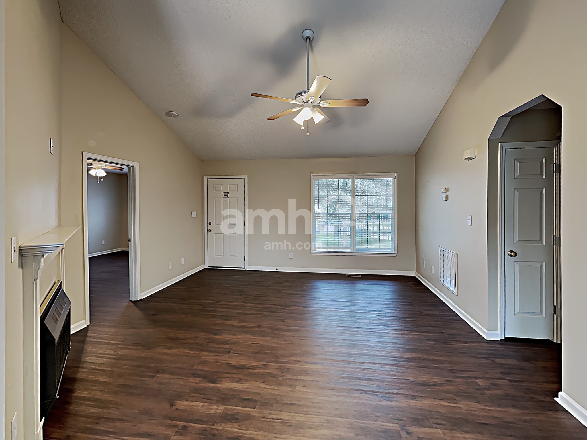 Building Photo - 2308 Genesis Dr
