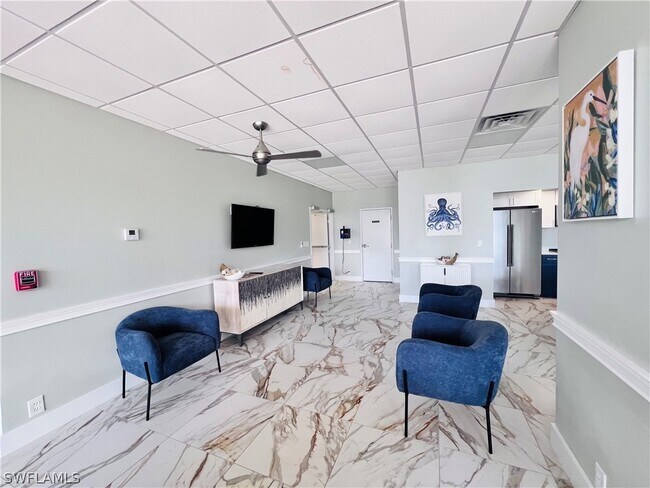 Building Photo - 5 Bluebill Ave