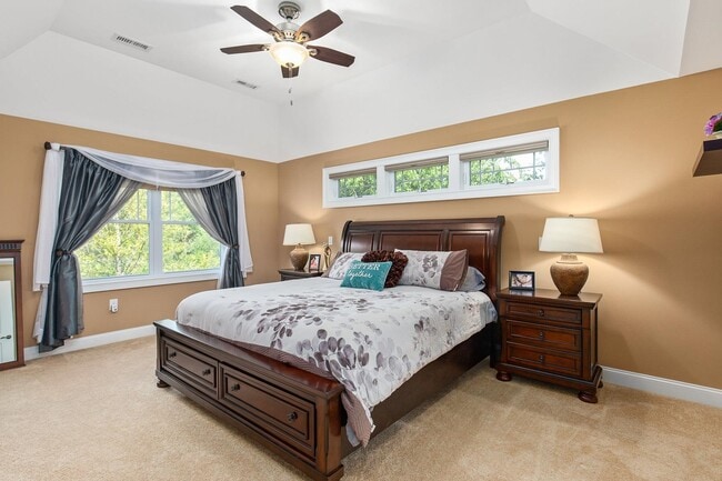 Building Photo - 32 Olive Meadow Ln