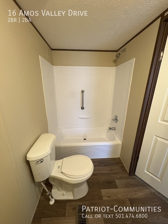 Building Photo - 16 Amos Valley Dr