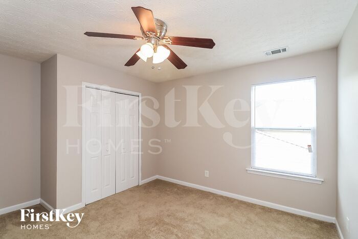Building Photo - 242 Silver Arrow Cir