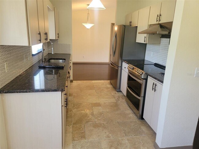 Building Photo - 10202 SW 61st Terrace Rd