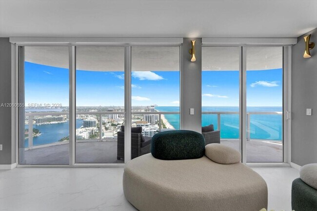Building Photo - 6365 Collins Ave