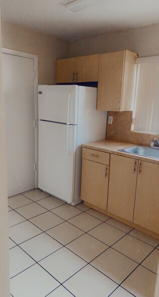 Building Photo - 10901 SW 88th St