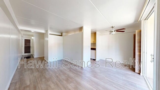 Building Photo - 910 Ahana St