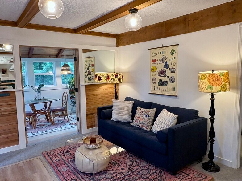 Building Photo - 1910 NW 108th Ave