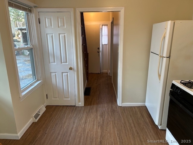 Building Photo - 90 Chapman St